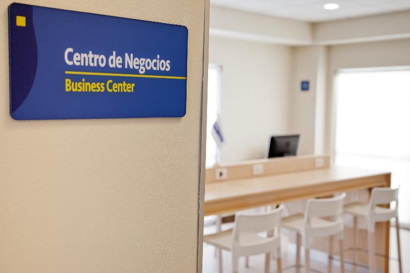 בית מלון כפרי City Express By Marriott Apizaco