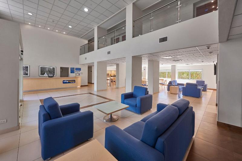 בית מלון כפרי City Express By Marriott Apizaco