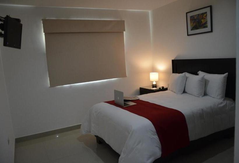 בית מלון כפרי Clamont Suites