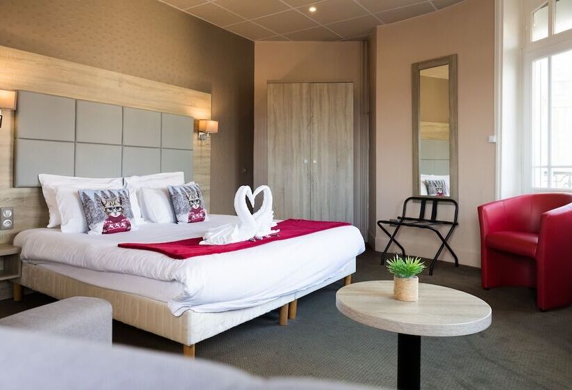 Отель De La Terrasse