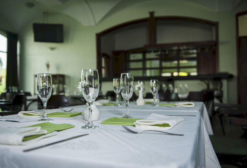 فندق Hacienda Del Rio Oaxtepec