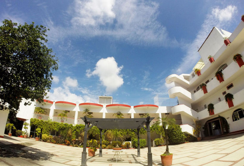 فندق Hacienda Del Rio Oaxtepec