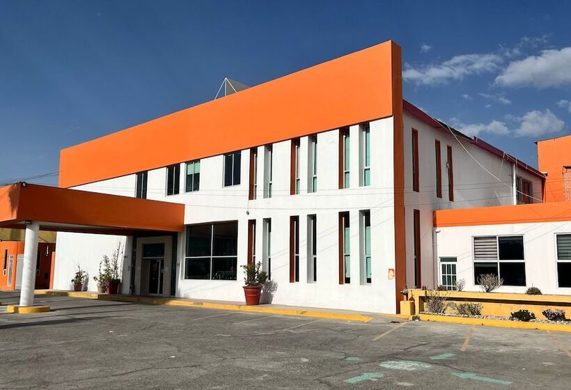 فندق Del Valle Inn