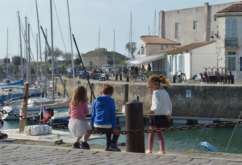 בית מלון כפרי Du Port