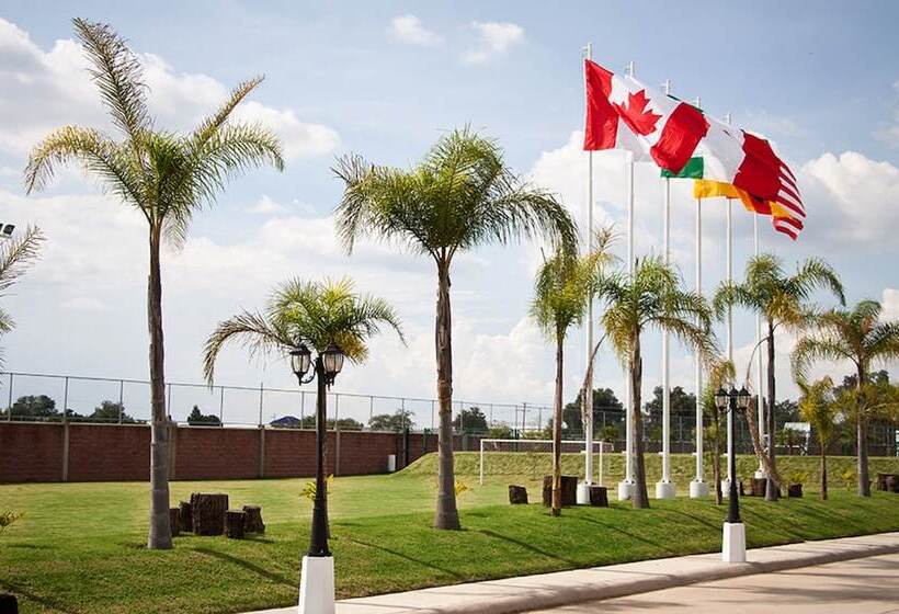 酒店 Ecce Inn & Spa