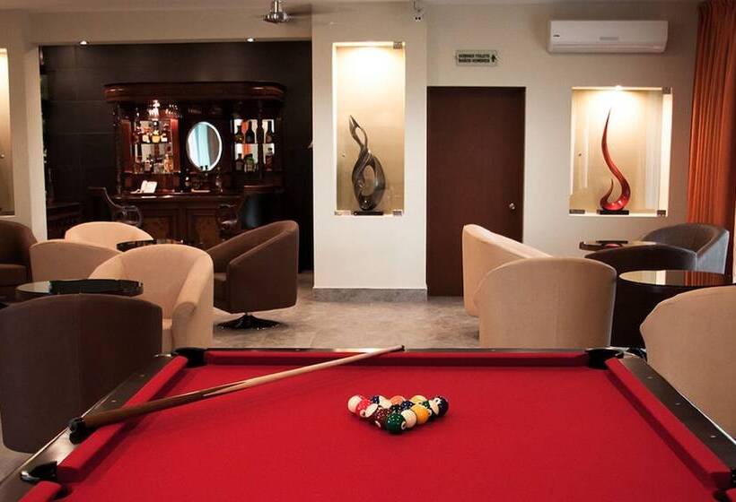 酒店 Ecce Inn & Spa