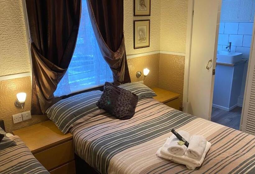 Отель Grange House