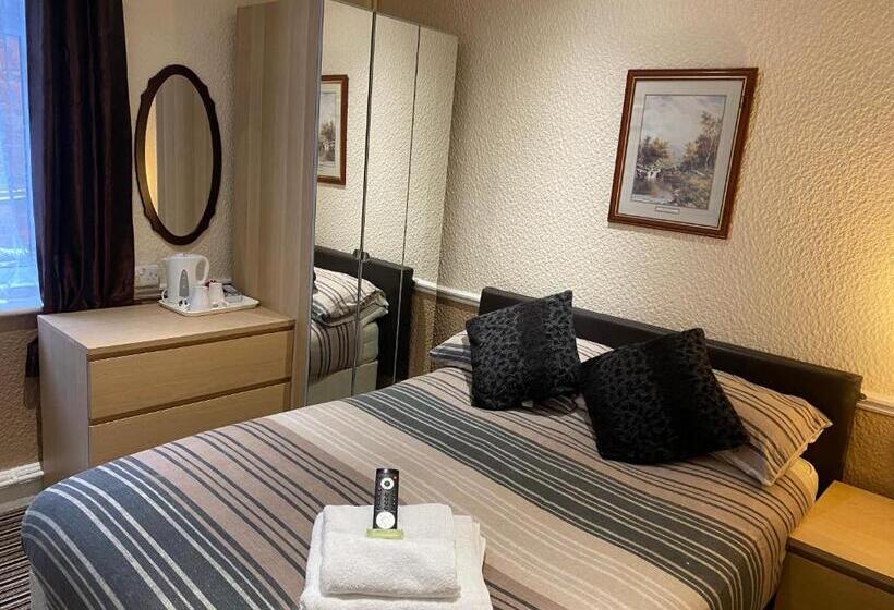 Отель Grange House