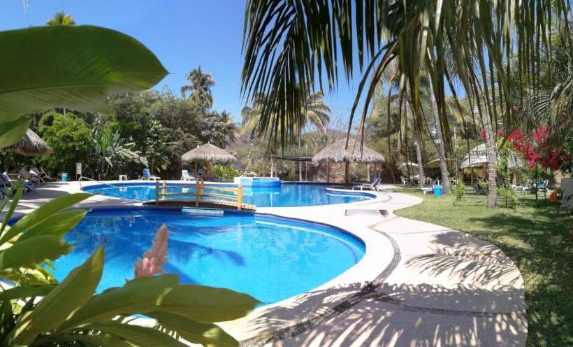 فندق Hacienda De Melaque