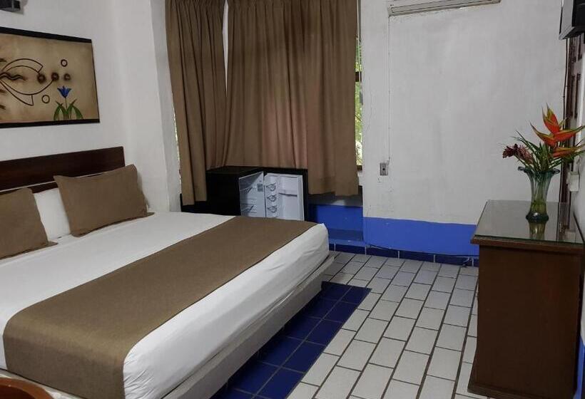 فندق Hacienda De Melaque