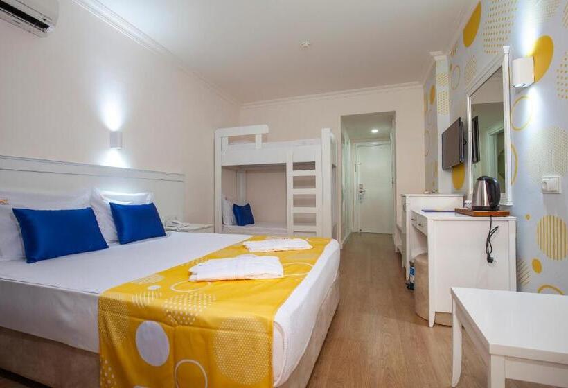 ホテル Fun&sun Smart Hane Sun