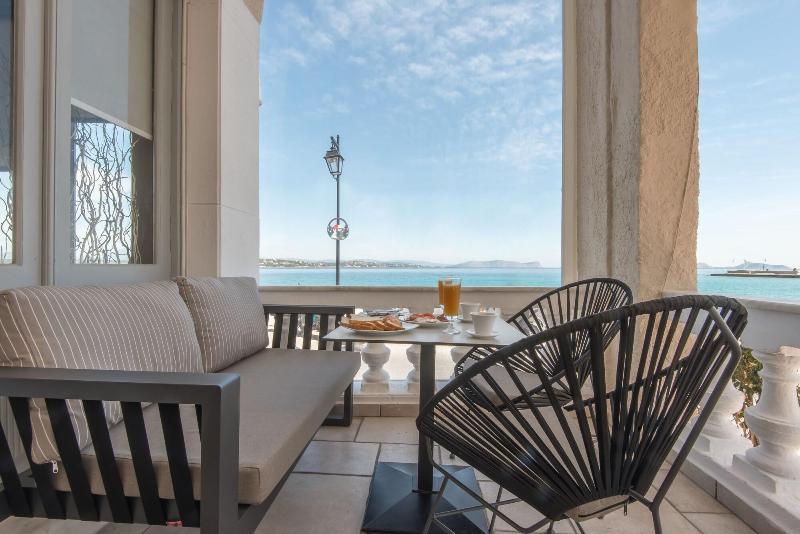 בית מלון כפרי Klimis