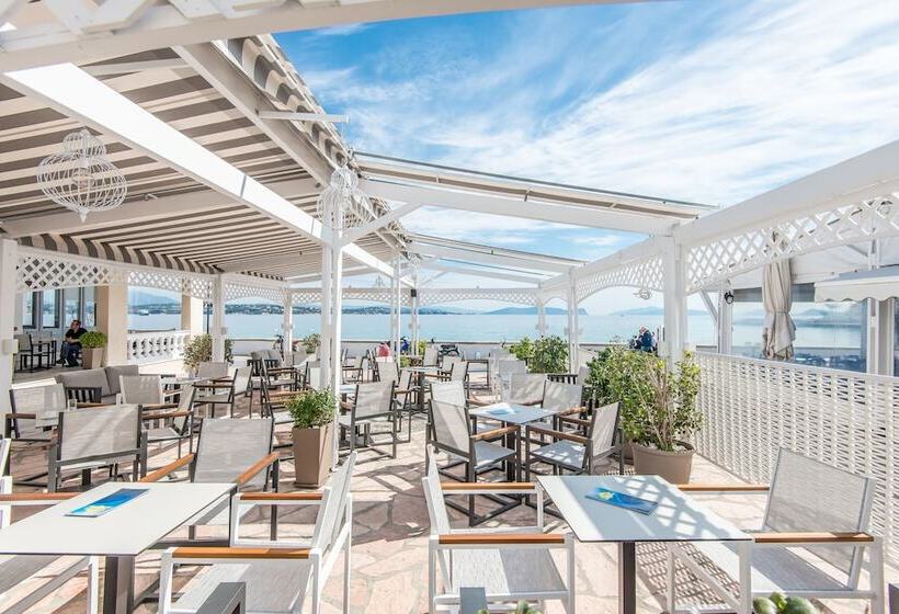 בית מלון כפרי Klimis