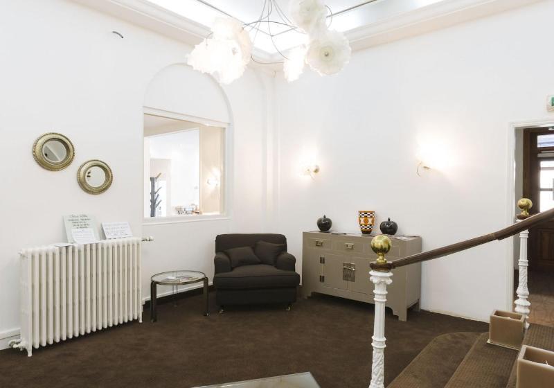 فندق Le Saint Louis