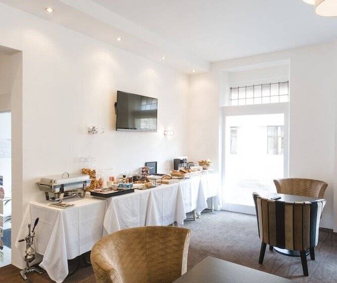 فندق Le Saint Louis