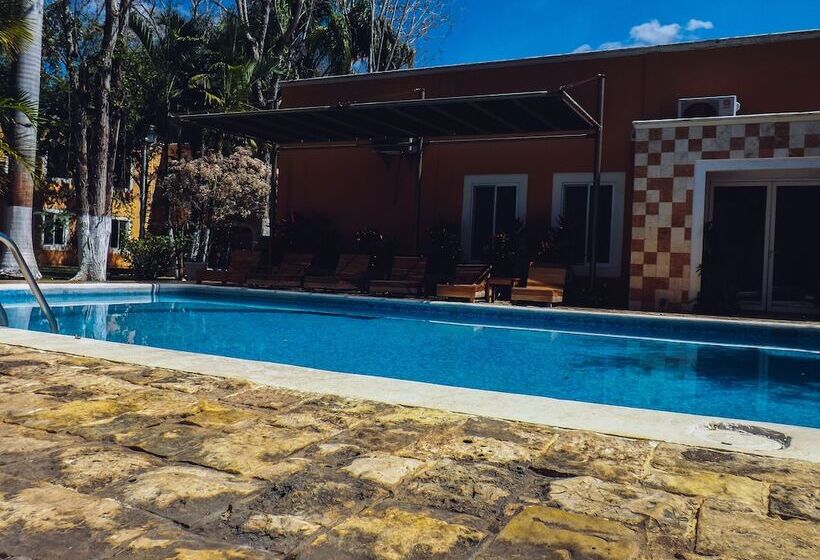 ホテル Los Cedros Uayamon