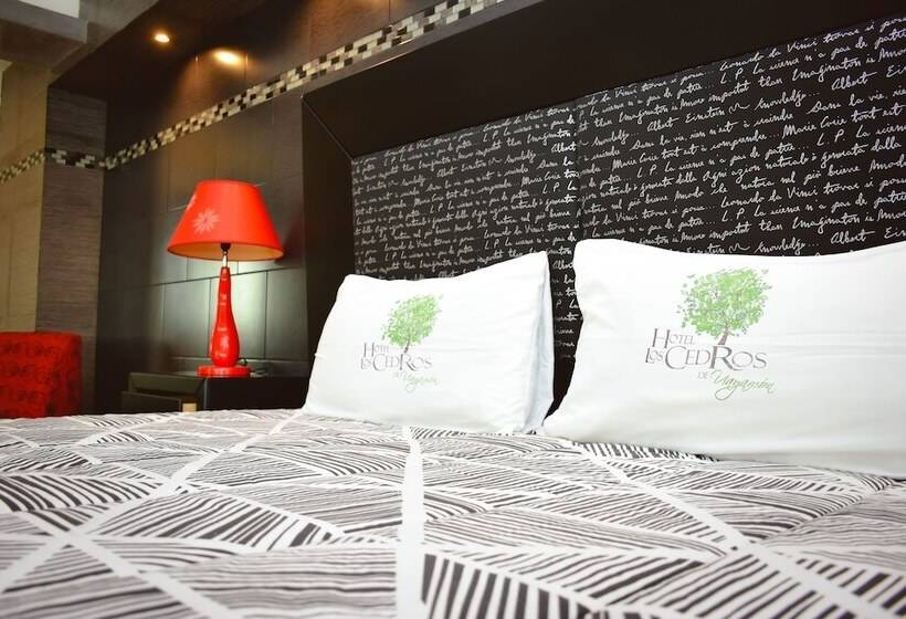 ホテル Los Cedros Uayamon