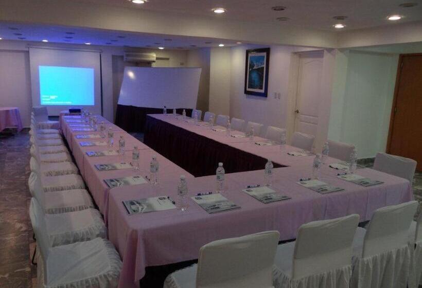 בית מלון כפרי Madan Cardenas