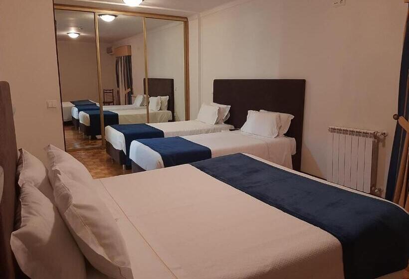 호텔 Moderna Do Geres