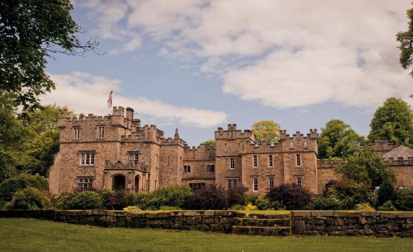 فندق Otterburn Castle