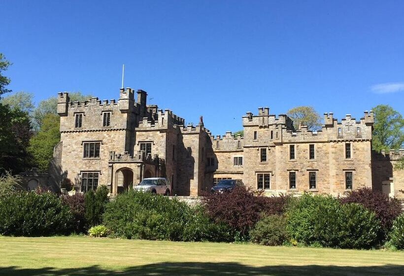 فندق Otterburn Castle