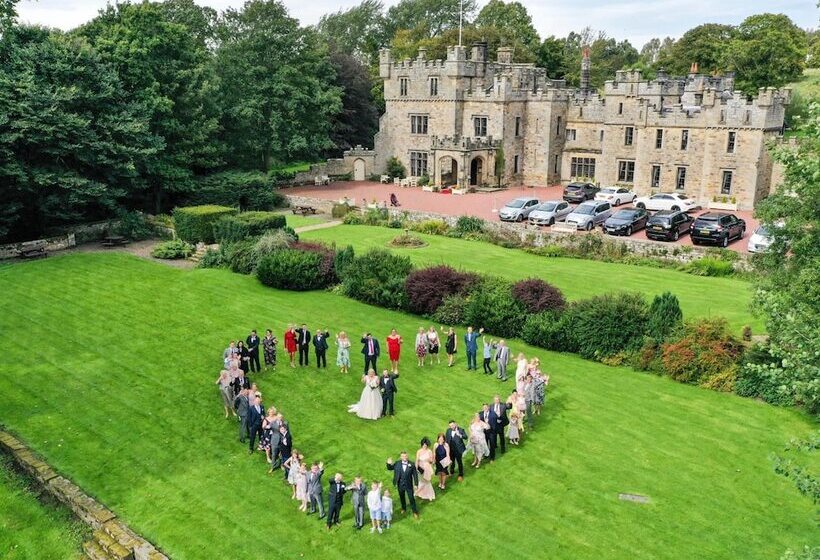 فندق Otterburn Castle