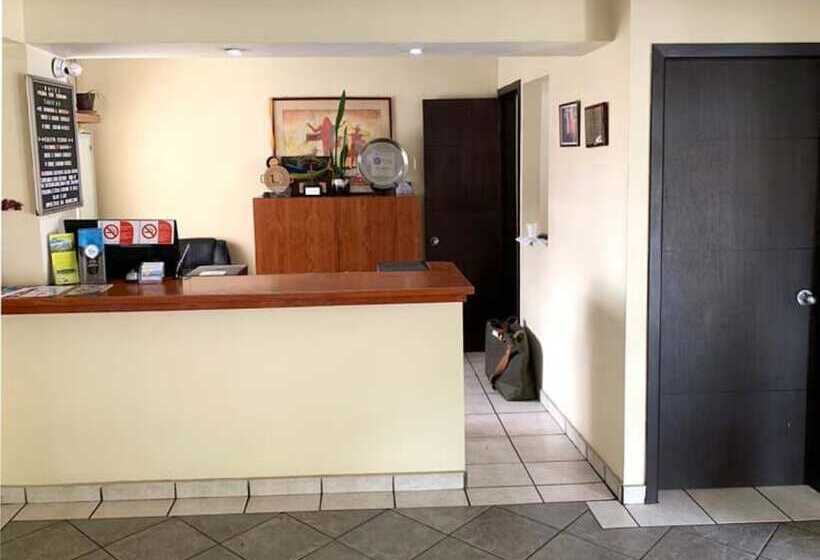 ホテル Posada Don Fernando