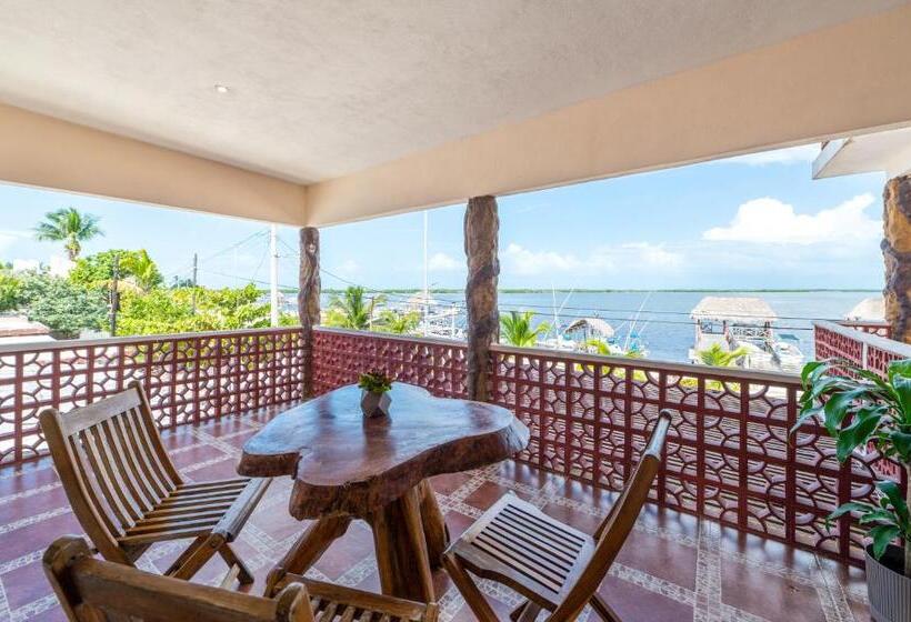 فندق Posada El Perico Marinero