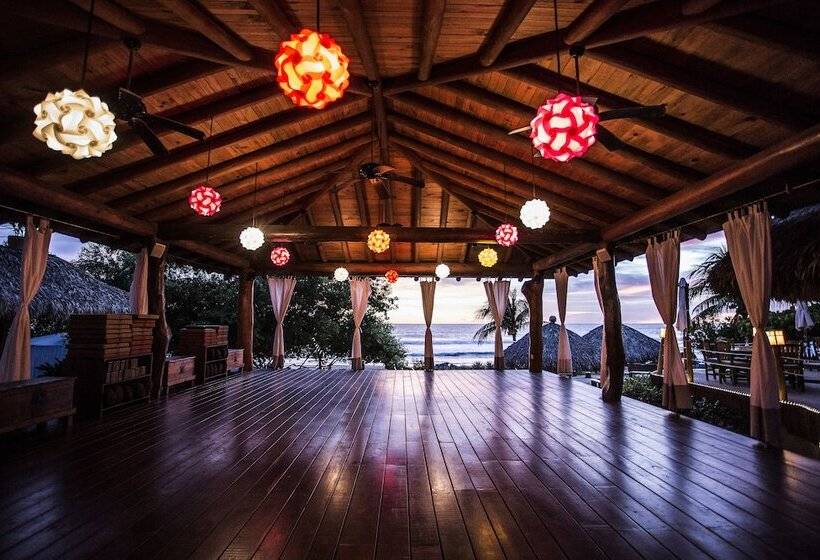 酒店 Present Moment Retreat