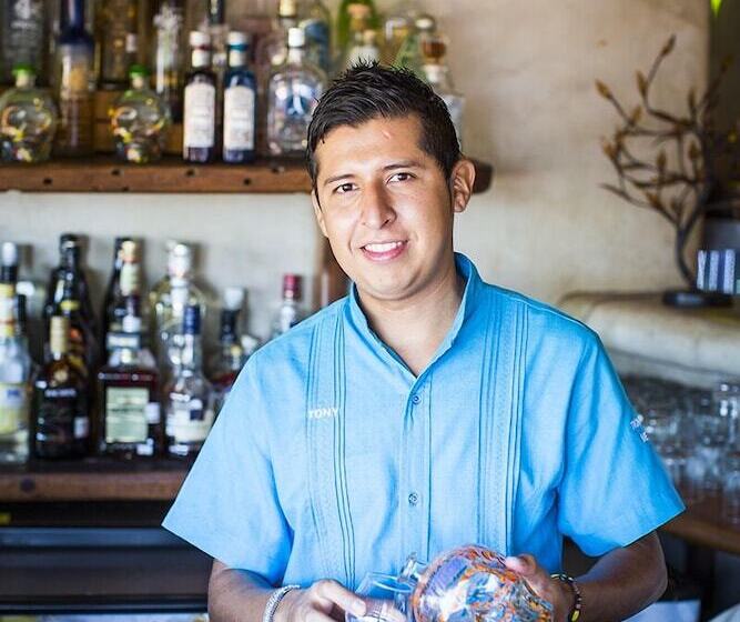 ホテル Present Moment Retreat