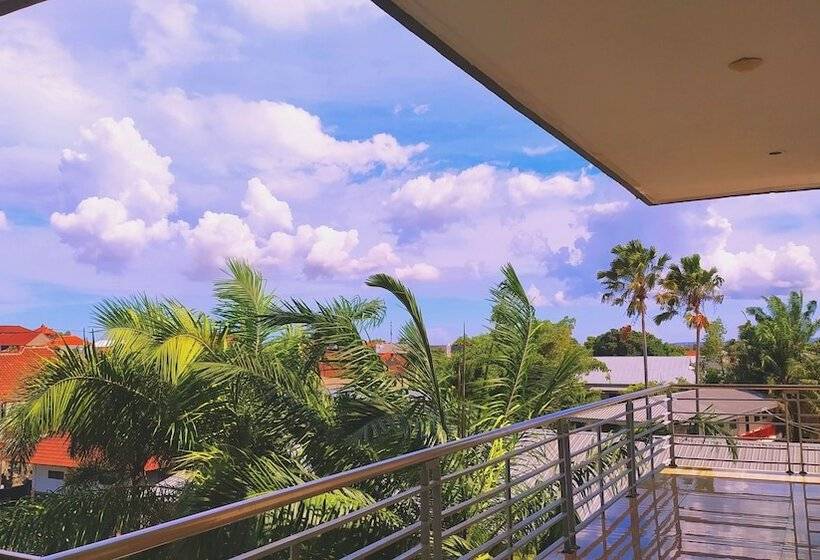 酒店 Puri Saron Denpasar