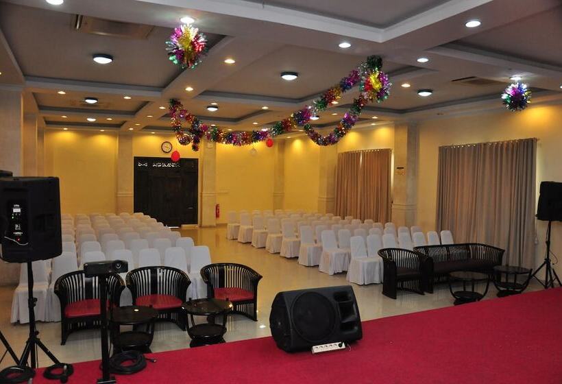 فندق Puri Saron Denpasar