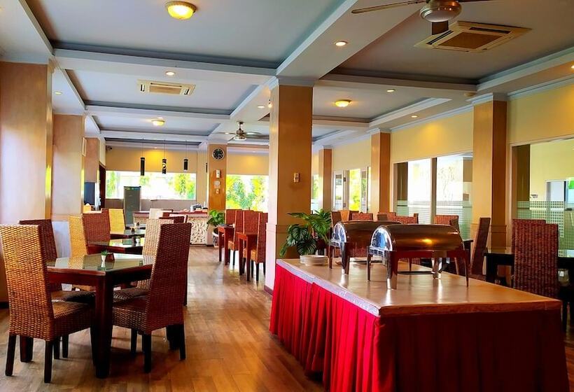 호텔 Puri Saron Denpasar