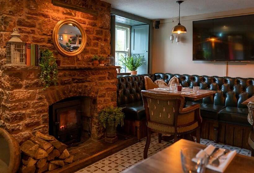 호텔 The Ring O Bells