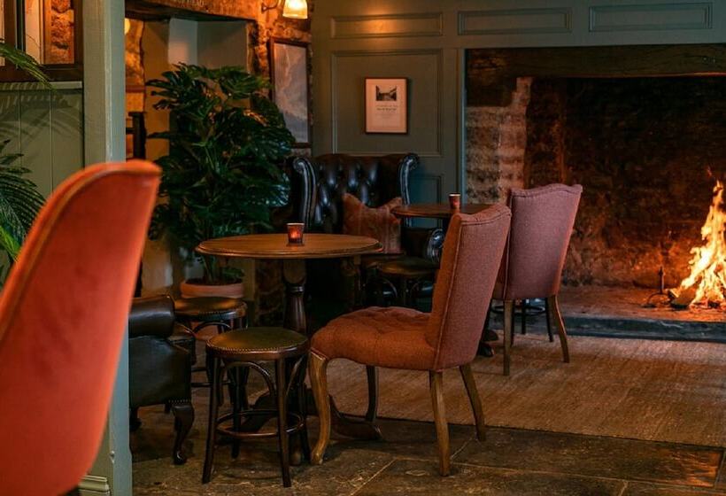 호텔 The Ring O Bells