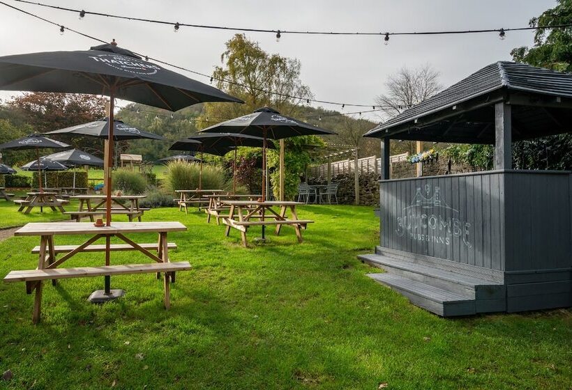 호텔 The Ring O Bells