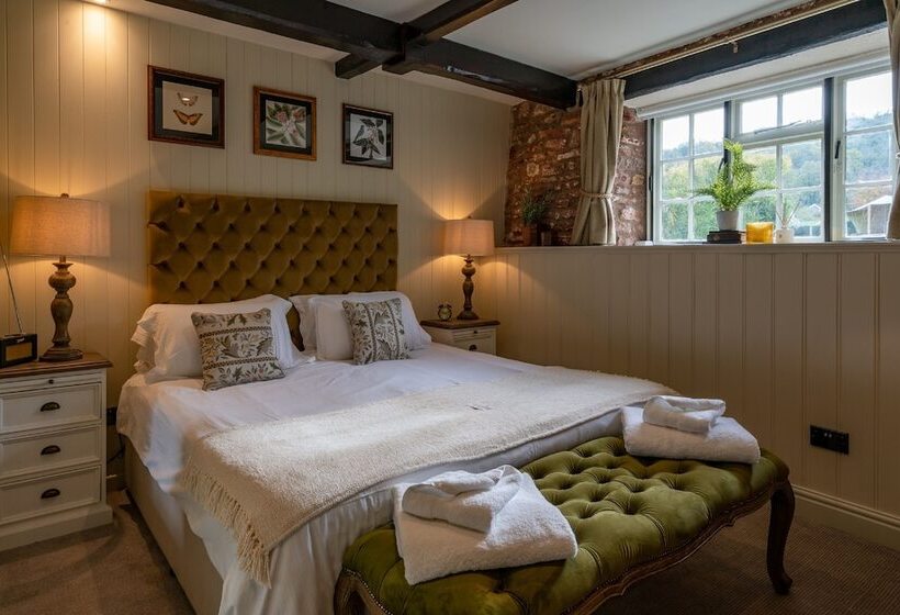 호텔 The Ring O Bells