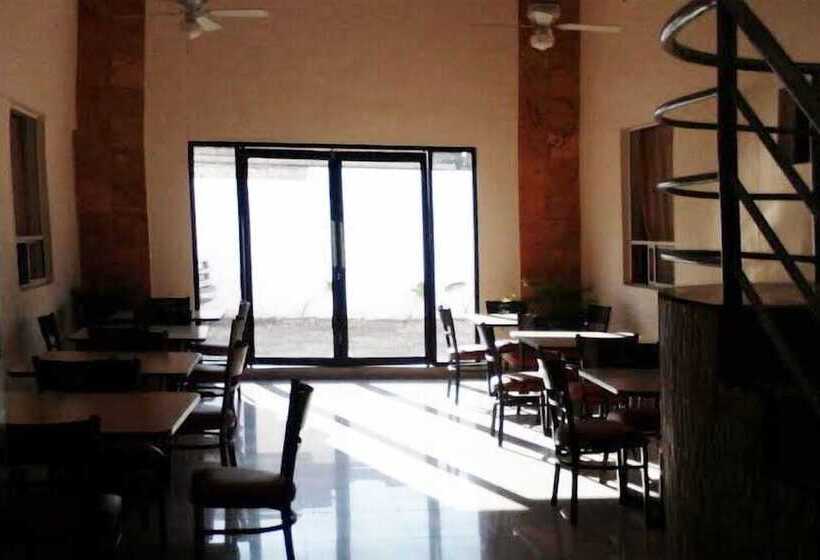 בית מלון כפרי Santa Cruz Mochis