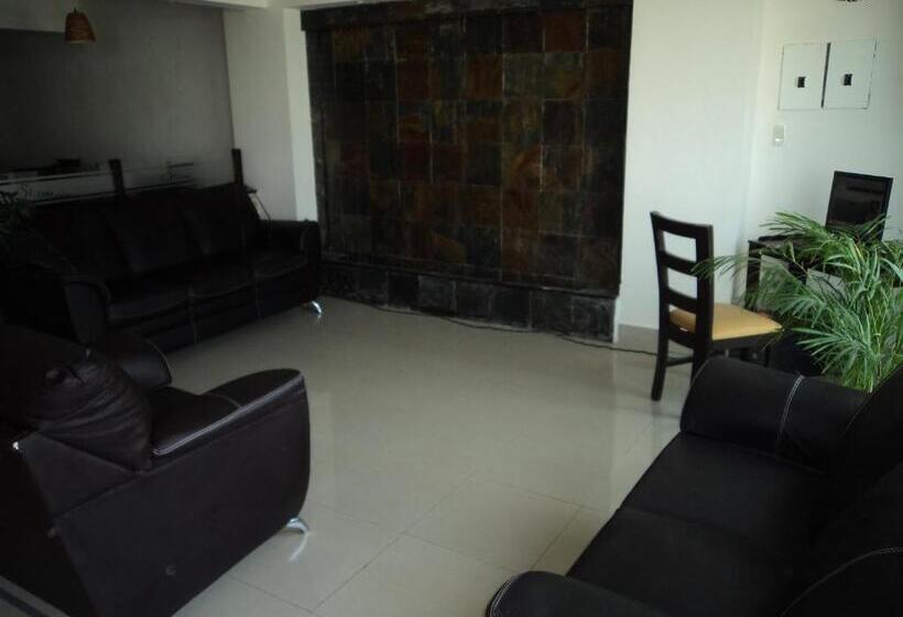 בית מלון כפרי Santa Cruz Mochis