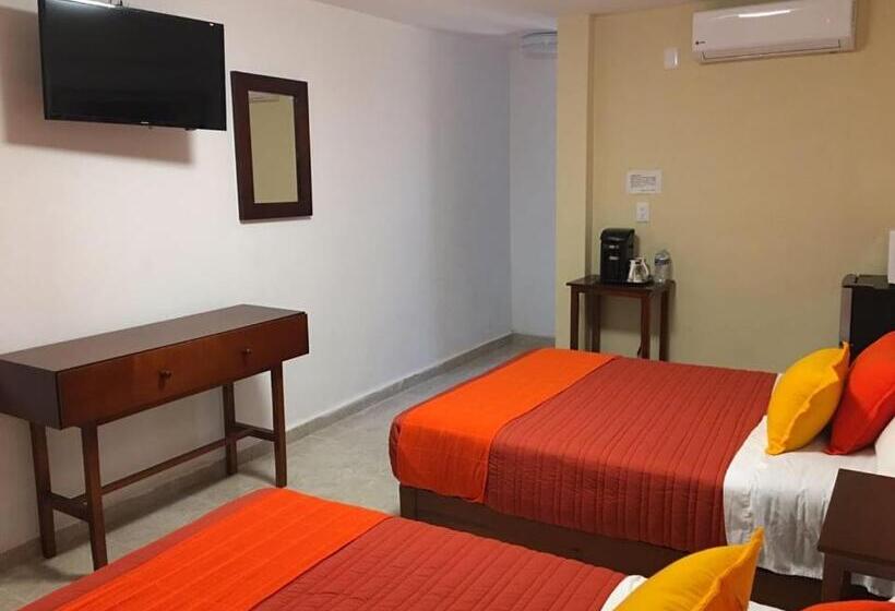 فندق Santa Lucia Del Bosque