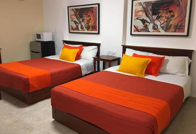 فندق Santa Lucia Del Bosque