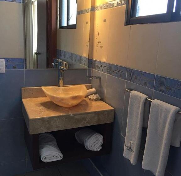 فندق Santa Lucia Del Bosque