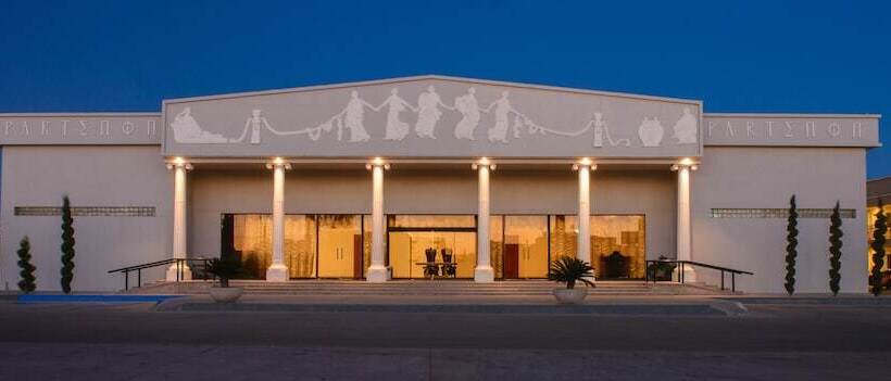 בית מלון כפרי Santorian