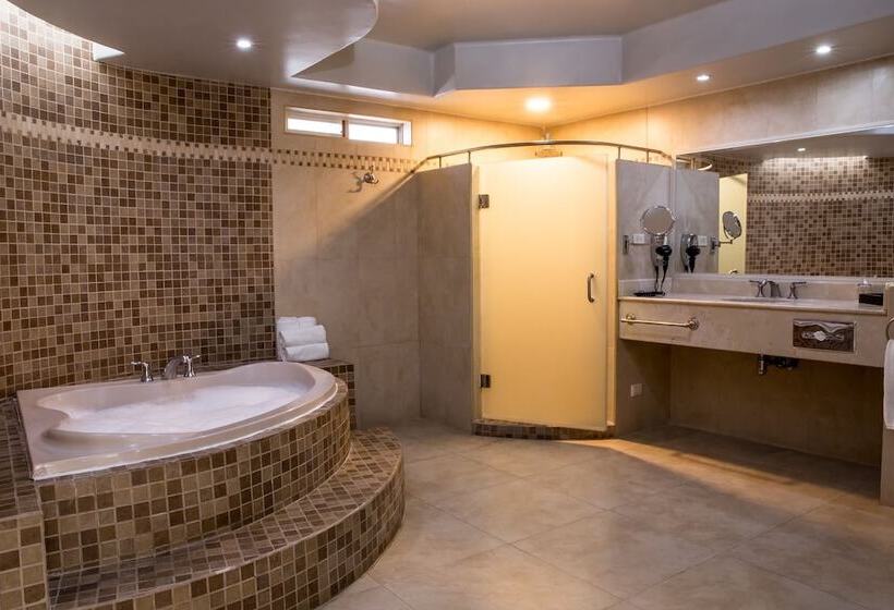 בית מלון כפרי Santorian