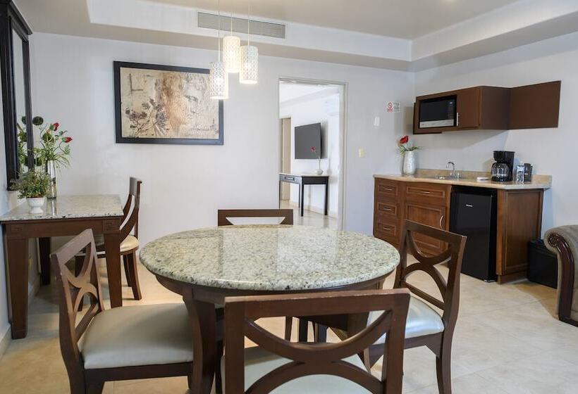 בית מלון כפרי Santorian