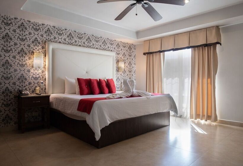 בית מלון כפרי Santorian