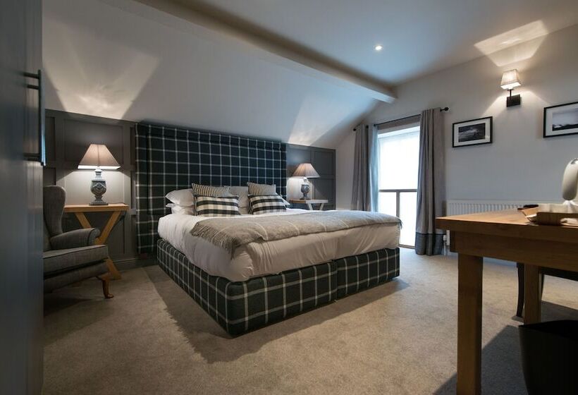 ホテル The Assheton Arms