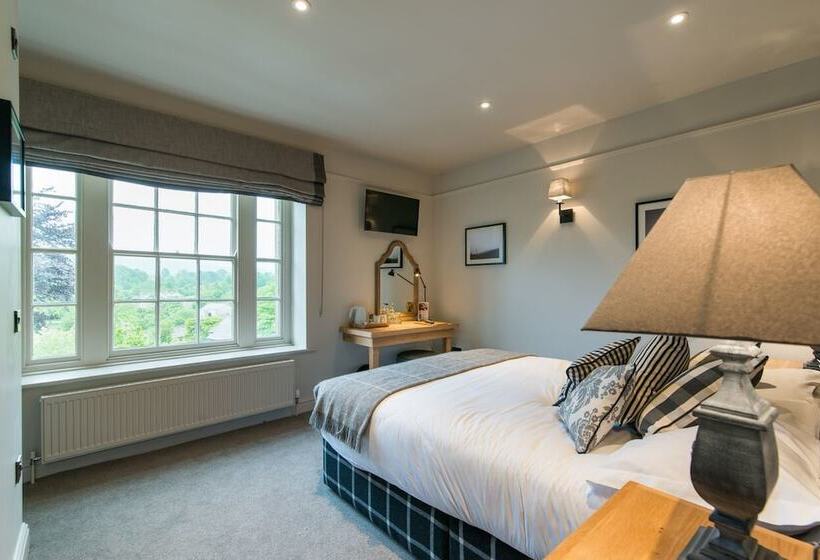 ホテル The Assheton Arms