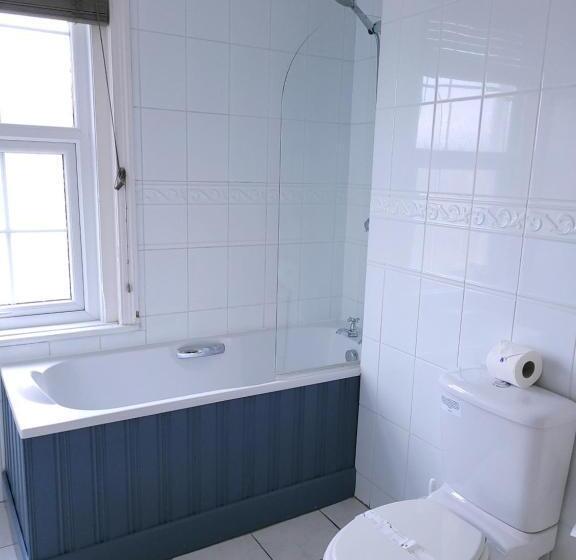 فندق The Birdham At Bembridge