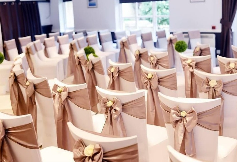 בית מלון כפרי The Dartmoor Lodge